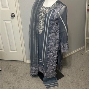 Gray shalwar kameez organza silver embroider pearls, laces. Size M